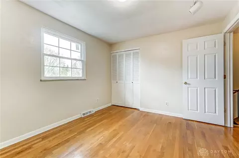 1013 Rio Ln, Kettering, OH 45429 photo 31