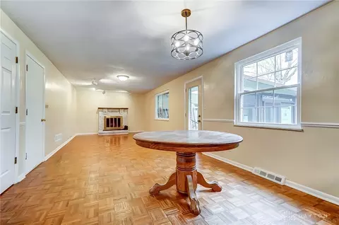 1013 Rio Ln, Kettering, OH 45429 photo 22