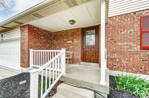 1013 Rio Ln, Kettering, OH 45429 photo 5
