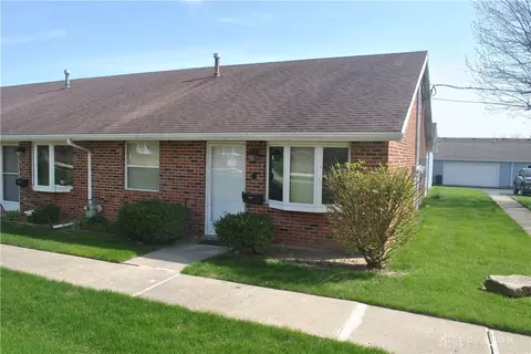 4521 Reno Ln, Springfield, OH 45503