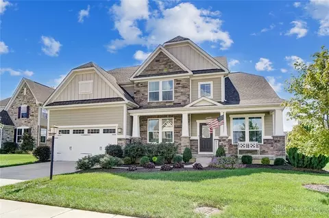 8702 Dowd Ct, Washington Township, OH 45458