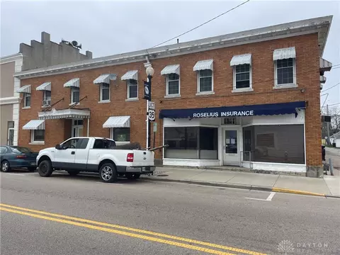 7 S Main St, West Alexandria, OH 45381