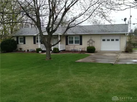 4579 Us Route 127, Eaton, OH 45320