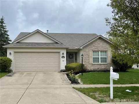 29 Wilbur Ln, Springboro, OH 45066