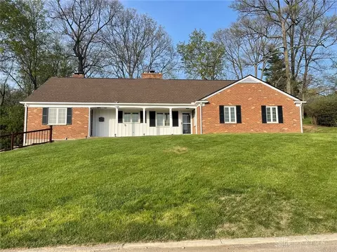 4060 Lotz Rd, Kettering, OH 45429