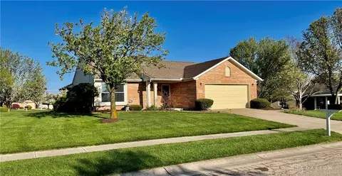 1801 Brandonhall Dr, Miamisburg, OH 45342