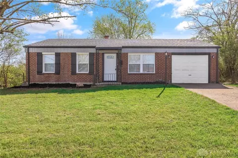 1418 Swinger Dr, Dayton, OH 45417