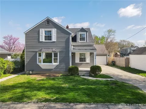 1039 Mayfair Rd, Troy, OH 45373