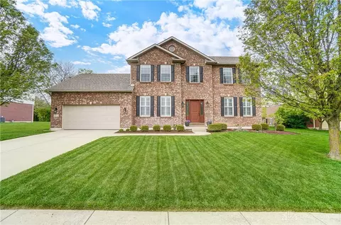 9261 Bennington Way, Centerville, OH 45458
