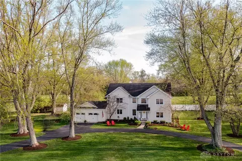 72 E Social Row Rd, Centerville, OH 45458 photo 2