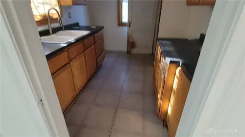 2239 Rustic Rd, Dayton, OH 45405 photo 9
