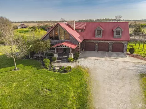 1502 E Mitchell, Liberty, IN 47353