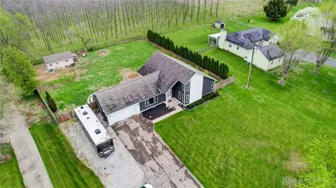 5790 Weidner Rd, Springboro, OH 45066
