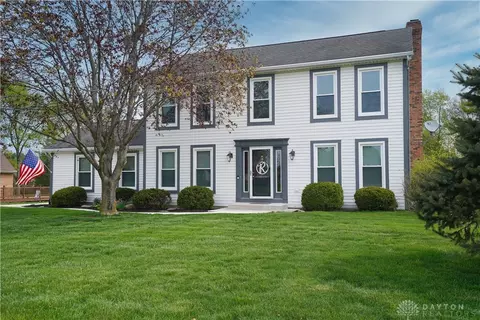 2565 Seneca Dr, Troy, OH 45373