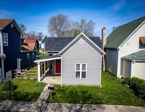 91 N 2nd St, Camden, OH 45311