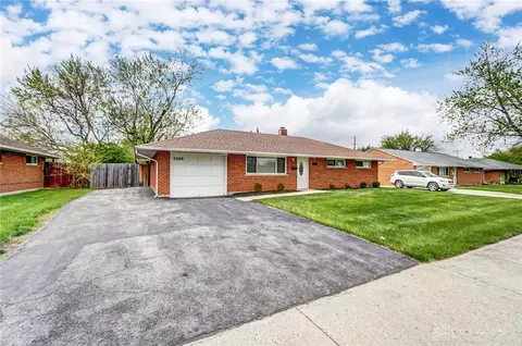 5285 Brandt Pike, Huber Heights, OH 45424