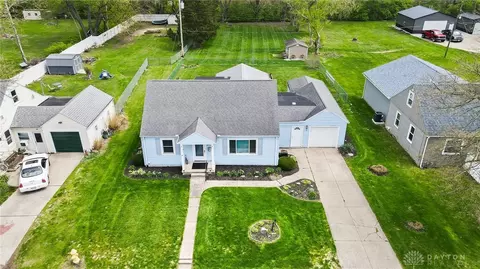 333 Armand Dr, Troy, OH 45373