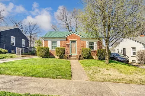 1529 Cardington Rd, Dayton, OH 45409