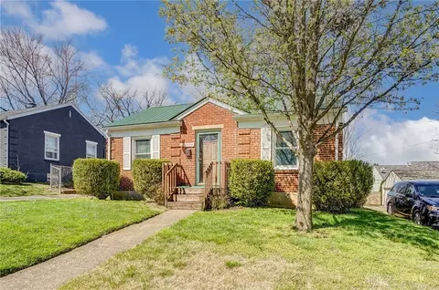1529 Cardington Rd, Dayton, OH 45409 photo 2