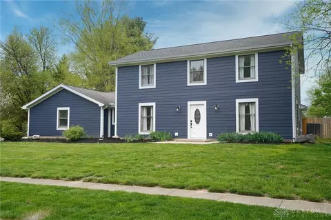 8302 Rhine Way, Sugarcreek Township, OH 45458