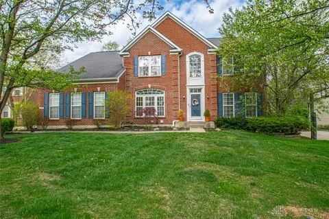 9739 Dinwiddie Ct, Dayton, OH 45458
