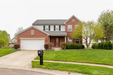338 Tranquil Dr, Xenia, OH 45385