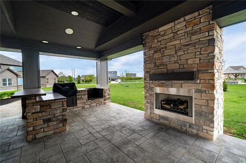 11052 Cold Spring Dr, Dayton, OH 45458 photo 9