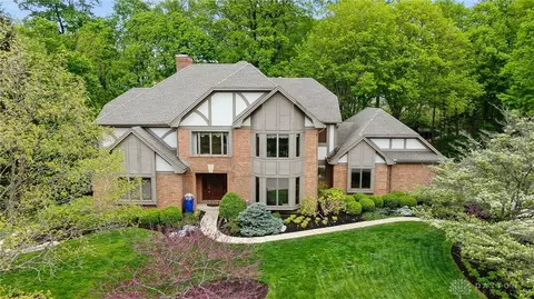 4966 Walnut Walk, Kettering, OH 45429