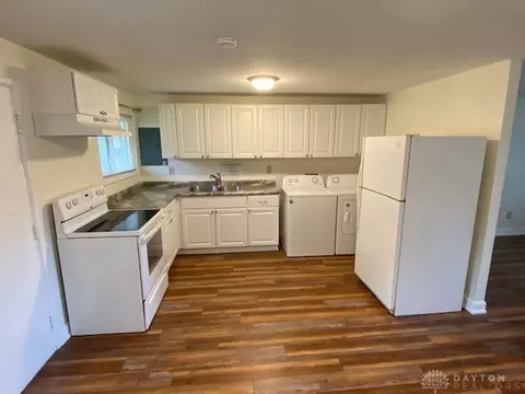 204 E David Rd, Dayton, OH 45429 photo 3