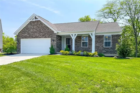 1518 Indigo Dr, Fairborn, OH 45324
