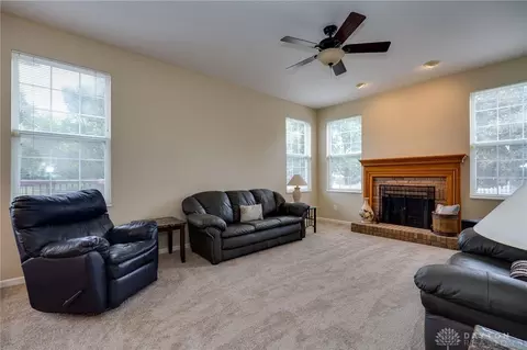 1271 Spring Ash Dr, Centerville, OH 45458 photo 14