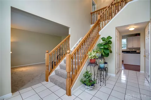 1271 Spring Ash Dr, Centerville, OH 45458 photo 5