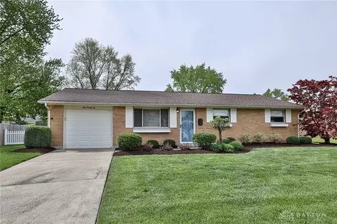 926 Desales St, Vandalia, OH 45377