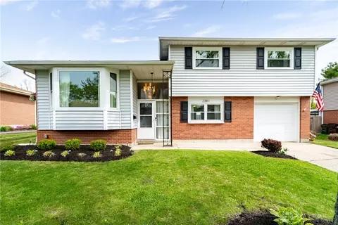 2381 Whitlock Pl, Dayton, OH 45420