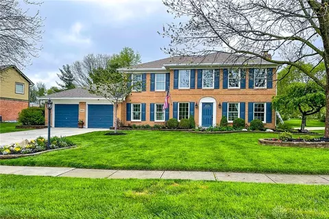 6864 Penridge Dr, Dayton, OH 45459