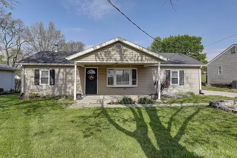 5822 State Route 123, Franklin, OH 45005