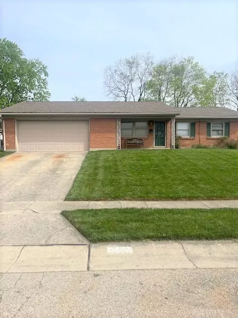 1087 Royalton Dr, Vandalia, OH 45377