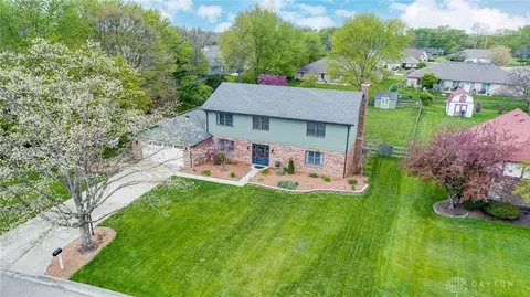 3970 Shagbark Ln, Dayton, OH 45440