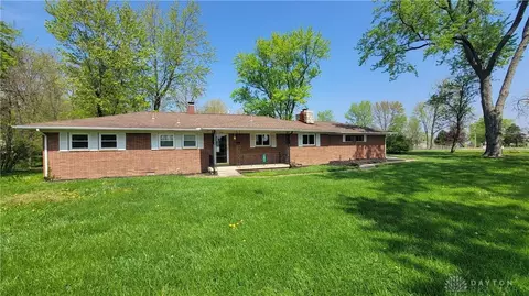 63 Webbshaw Dr, Dayton, OH 45458