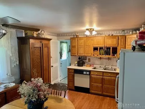5169 Wakefield Dr, Fairborn, OH 45324 photo 5