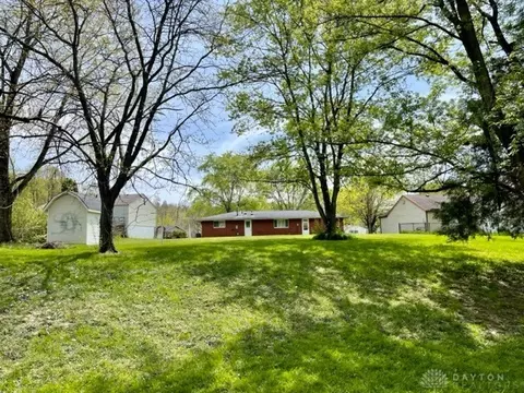 5169 Wakefield Dr, Fairborn, OH 45324 photo 10