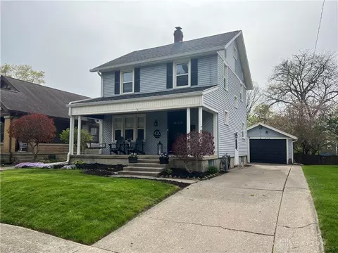 430 Maple St, Brookville, OH 45309