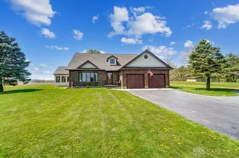1380 Kiser Lake Rd, Saint Paris, OH 43072