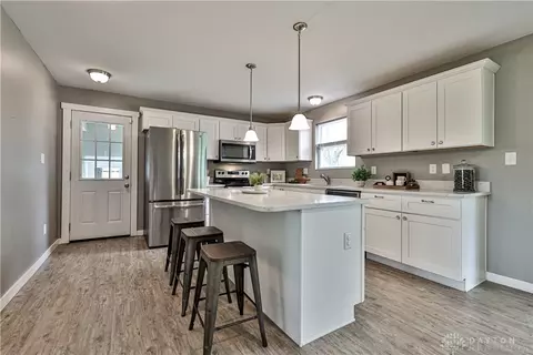 3898 E Patterson Rd, Beavercreek, OH 45430 photo 5
