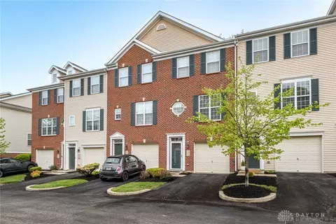 4290 Straight Arrow Rd, Beavercreek, OH 45430