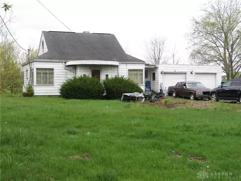 3600 Clearview Ave, Moraine, OH 45439