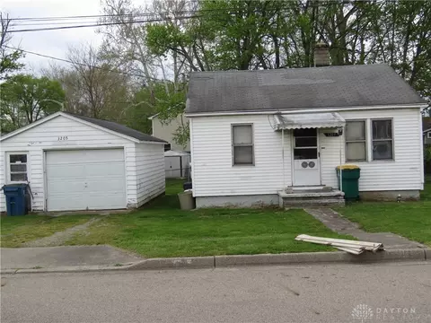 3205 Shadyview Rd, Moraine, OH 45439