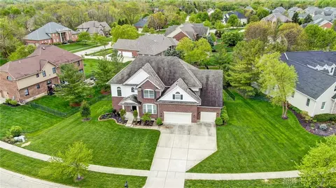 520 Stolle Dr, Springboro, OH 45066 photo 2