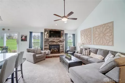 140 Montgomery Ln, Springboro, OH 45066 photo 13
