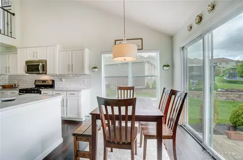 140 Montgomery Ln, Springboro, OH 45066 photo 17